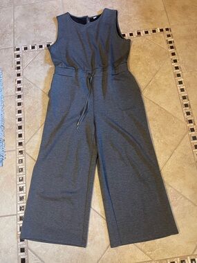 Caracilia Sleeveless Wide-Leg Jumpsuit in Gray XXL